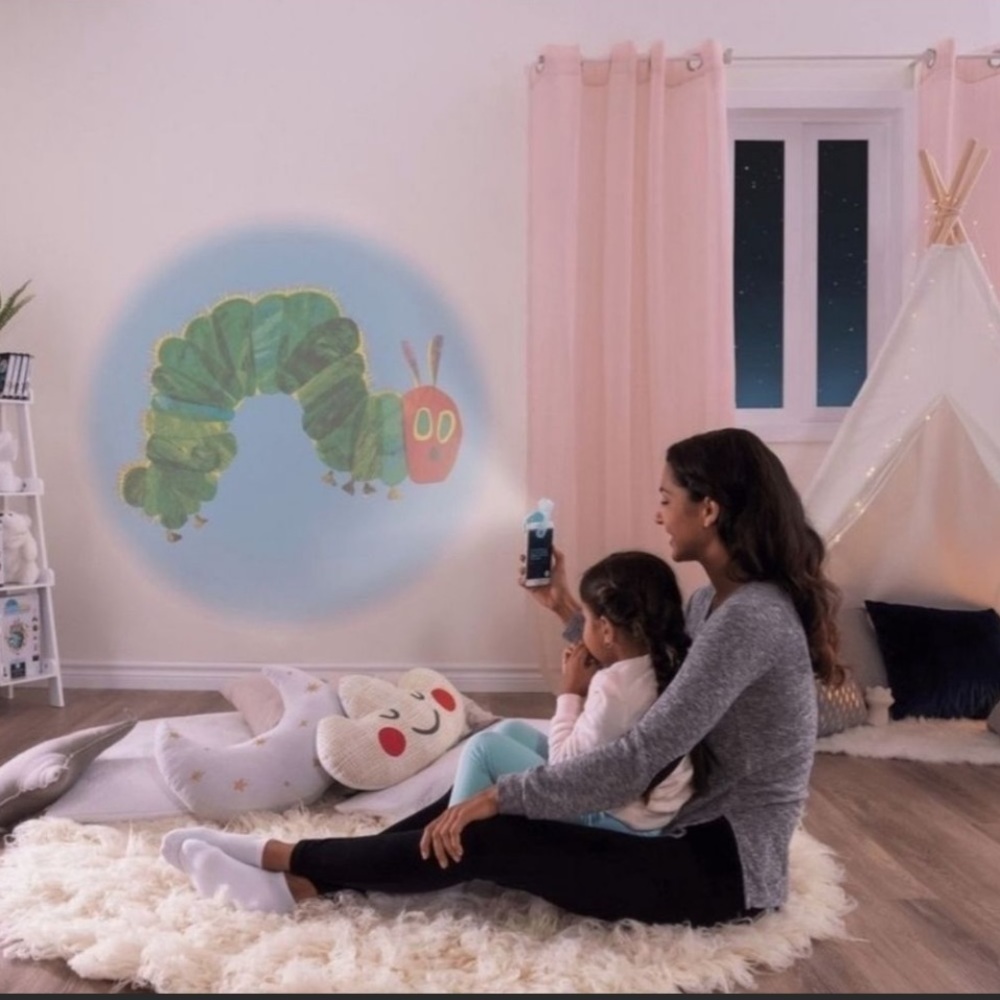 MOONLITE STORYBOOK PROJECTOR FOR SMARTPHONES LITTLE GOLDEN BOOKS 5 STORI…